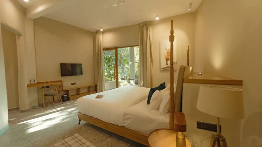 Junior Suite with Deck and Private Garden